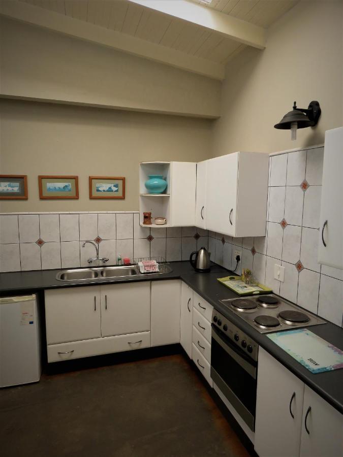 Fountain Baths Guest Cottages Barberton Esterno foto