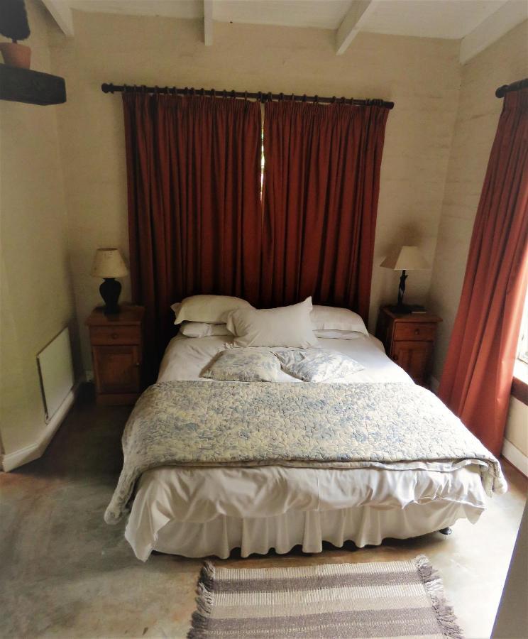 Fountain Baths Guest Cottages Barberton Esterno foto
