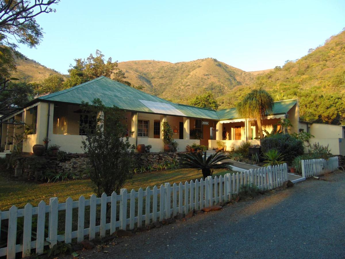 Fountain Baths Guest Cottages Barberton Esterno foto