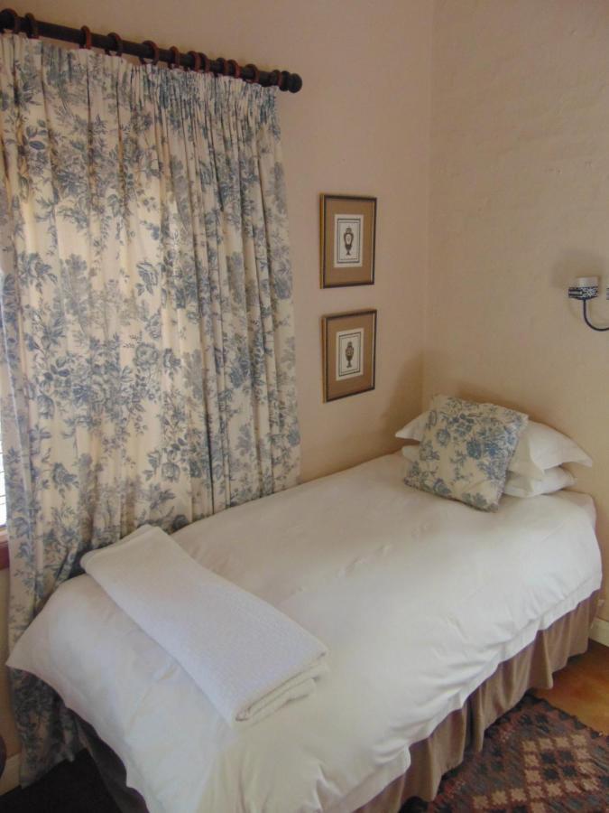 Fountain Baths Guest Cottages Barberton Esterno foto